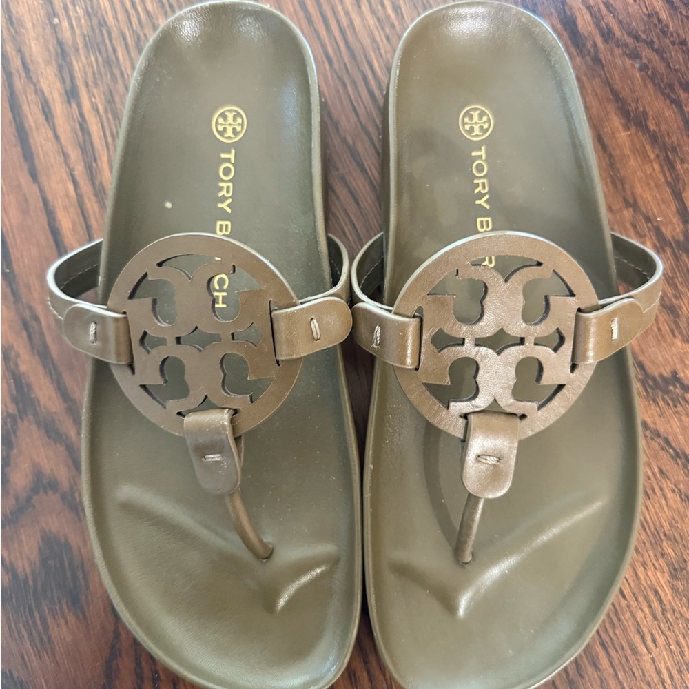 Tory Burch olive Miller Cloud sandals. Wonderful condition.